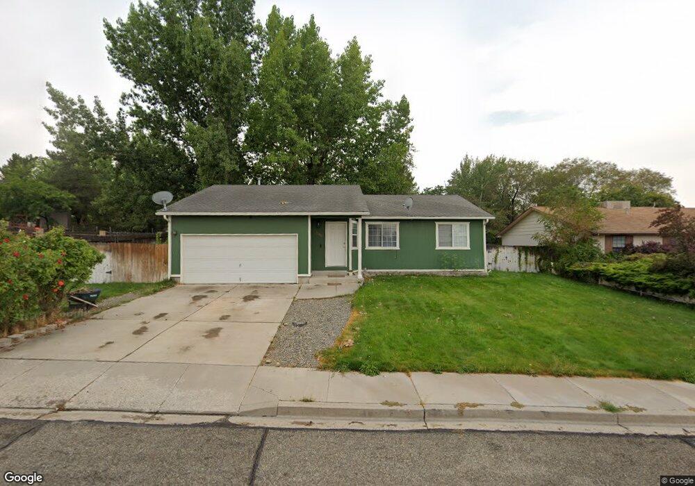 2080 Melarkey St, Winnemucca, NV 89445 - photo 1