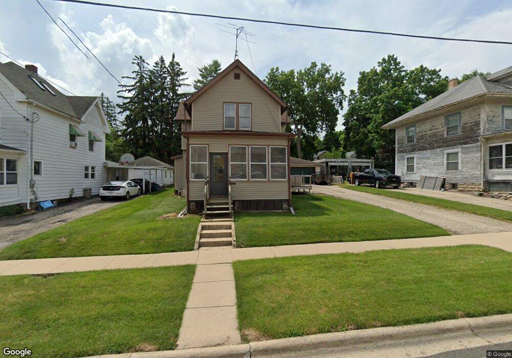 158 Washington St, Oregon, WI 53575 - photo 1