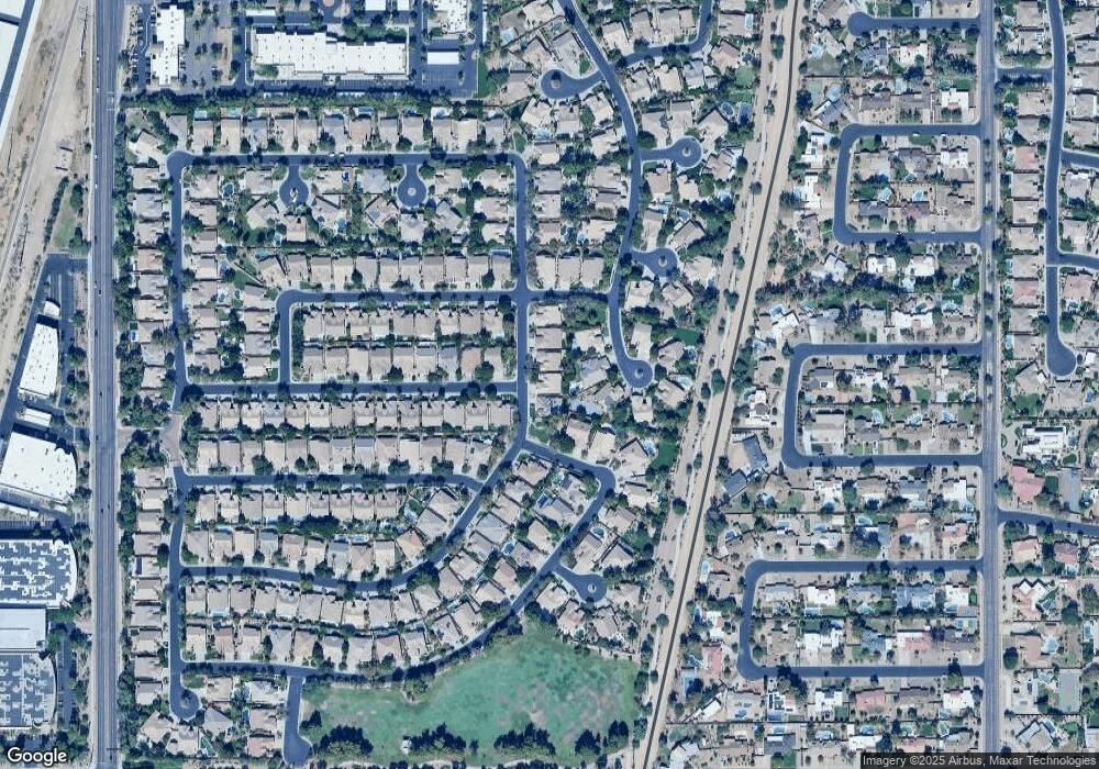 7979 S Michele Ln, Tempe, AZ 85284 - photo 1