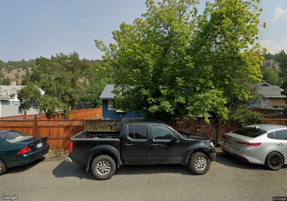 238 N Humbolt St, Canyon City, OR 97820 - photo 1