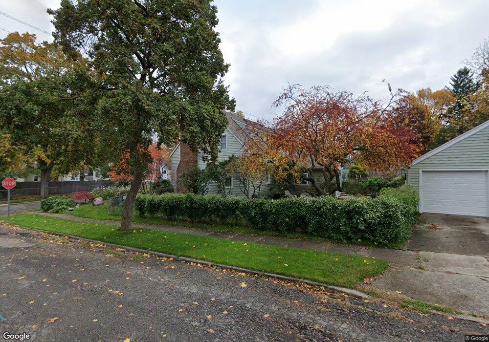 600 Riley St, Lansing, MI 48910 - photo 1