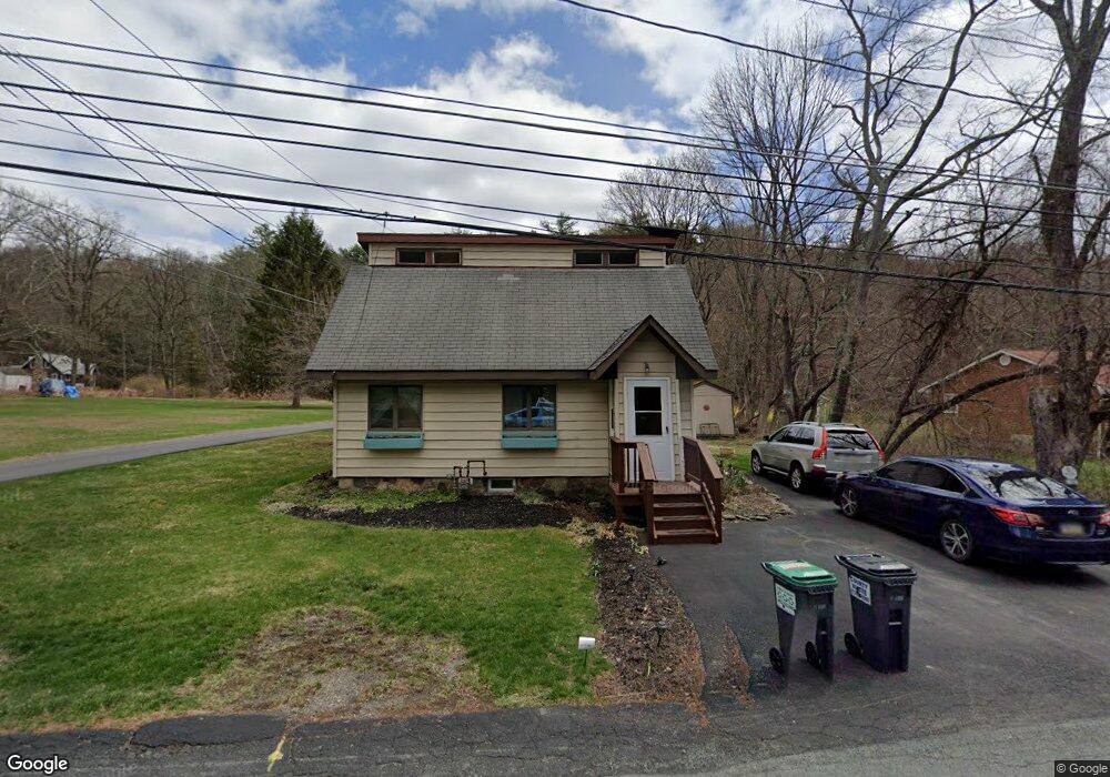 135 Moon Valley Rd, Milford, PA 18337 - photo 1