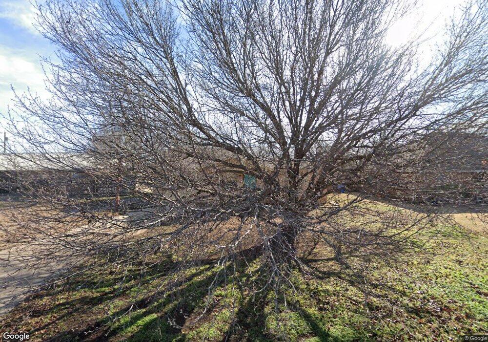 217 N Elk Dr, Cache, OK 73527 - photo 1