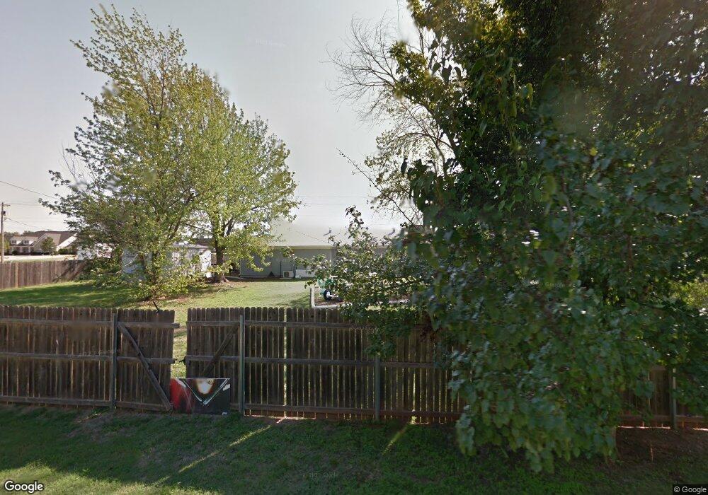 3922 N Kickapoo Ave, Shawnee, OK 74804 - photo 1