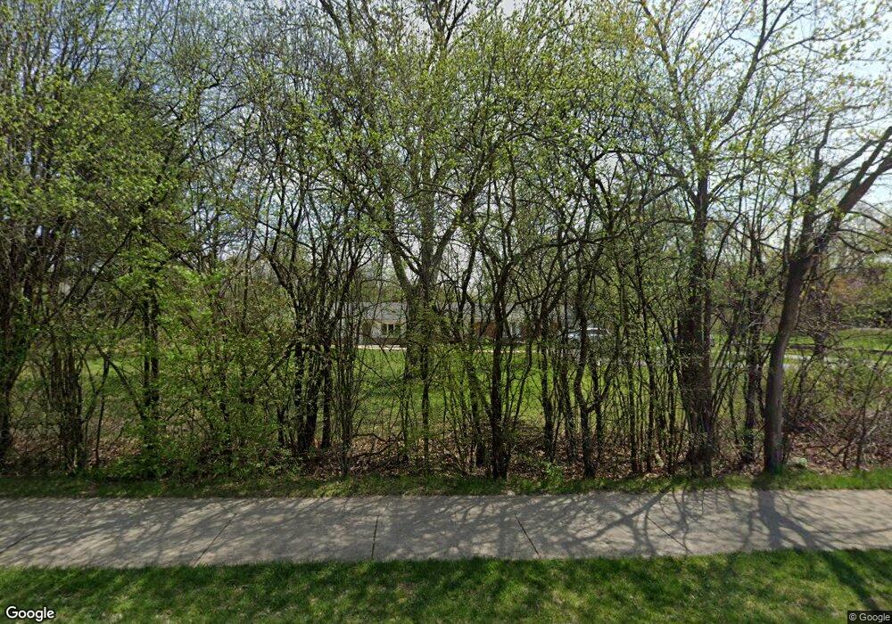 4351 Squirrel Rd, Bloomfield Hills, MI 48304 - photo 1