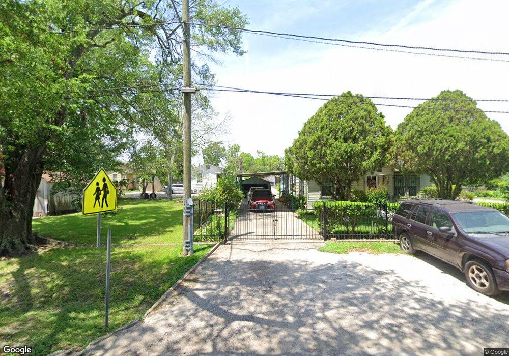 8613 Wetherill St, Houston, TX 77093 - photo 1