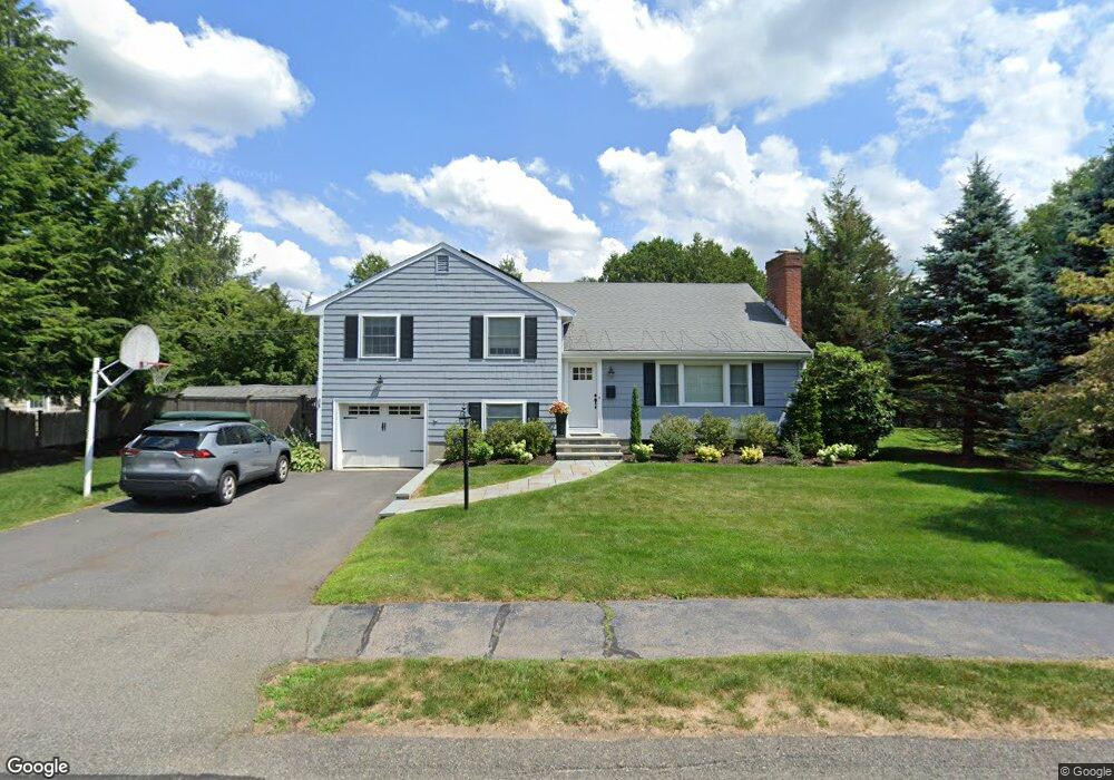 28 Whiting Way, Needham, MA 02492 - photo 1