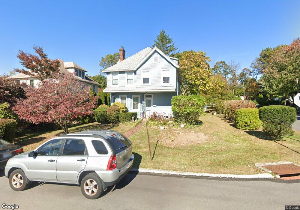 607 Kromer Ave, Berwyn, PA 19312 - photo 1