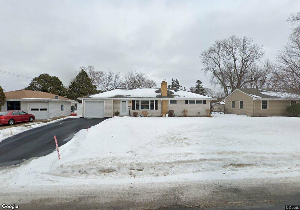 8207 Fremont Ave S, Bloomington, MN 55420 - photo 1