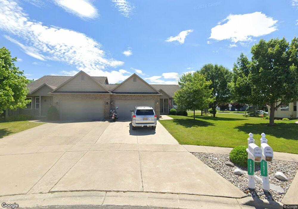 1467 Mallard Cir, Owosso, MI 48867 - photo 1