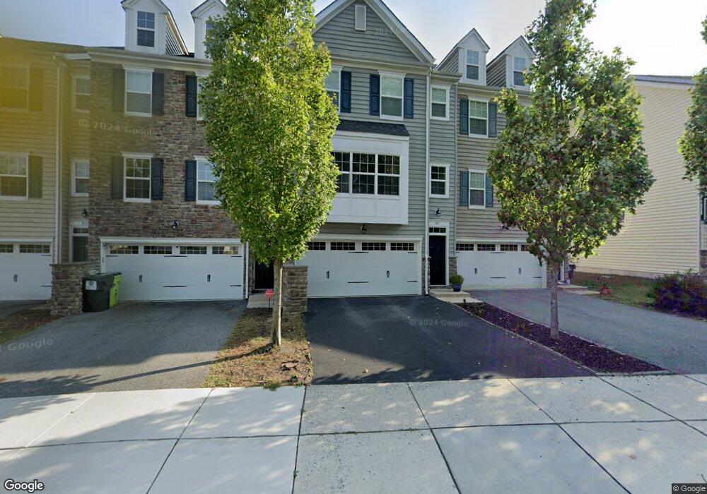 321 Latrobe Dr, Newark, DE 19702 - photo 1