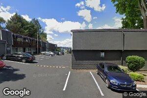 7582 SW Hunziker St, Tigard, OR 97223