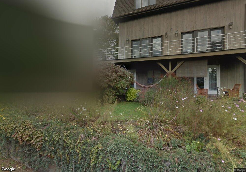 94 Rockland St unit 1, Swampscott, MA 01907 - photo 1