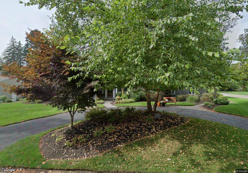 6320 W Surrey Rd, Bloomfield Hills, MI 48301 - photo 1