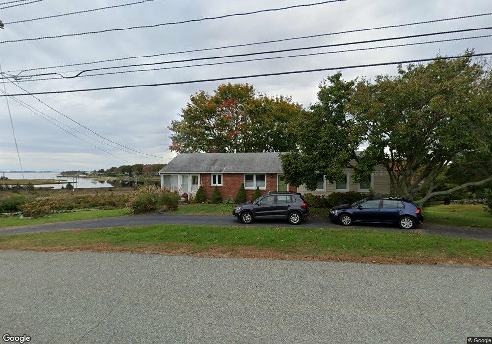 20 Wilcox Rd unit first floor, Stonington, CT 06378 - photo 1