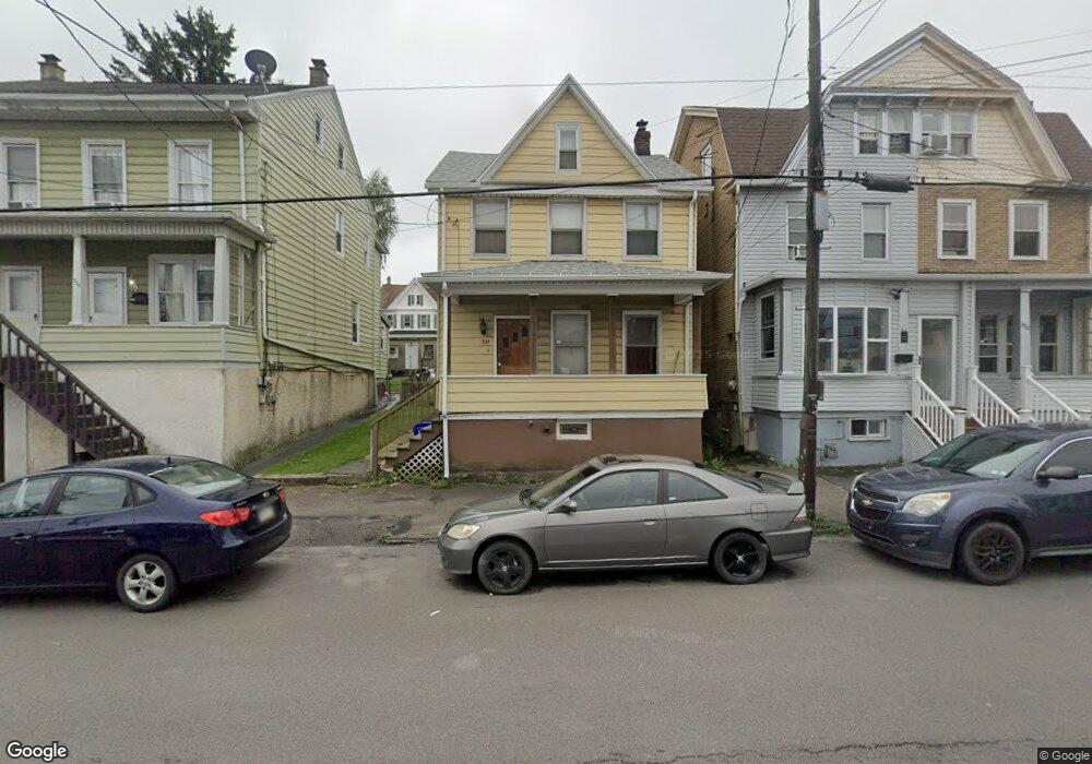 324 E Mine St, Hazleton, PA 18201 - photo 1