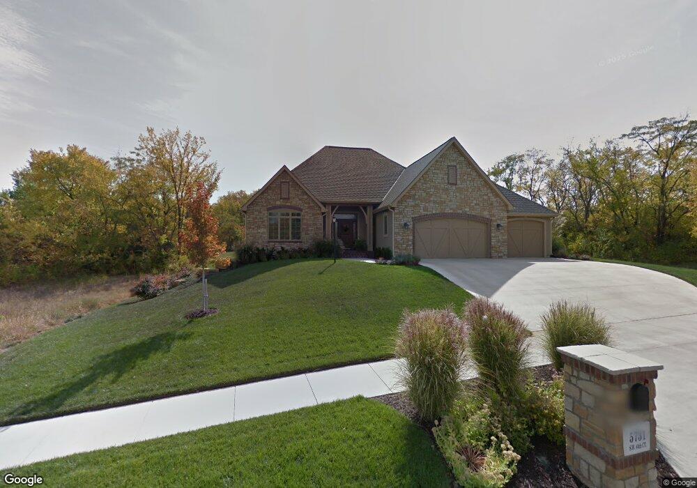 5731 SW 44th Ct, Topeka, KS 66610 - photo 1