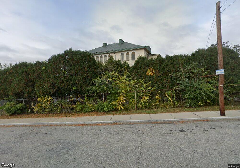 216 Broad St, New London, CT 06320 - photo 1