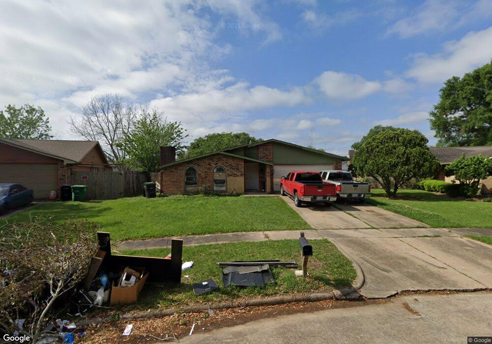 5623 W Ridgecreek Dr, Houston, TX 77053 - photo 1