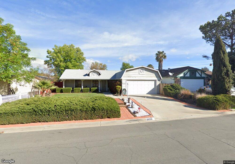 24766 Cornstalk Rd, Wildomar, CA 92595 - photo 1