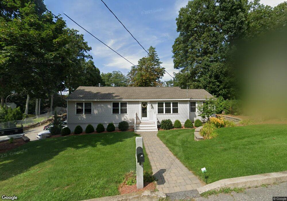 8 Emerson Rd, Nashua, NH 03062 - photo 1