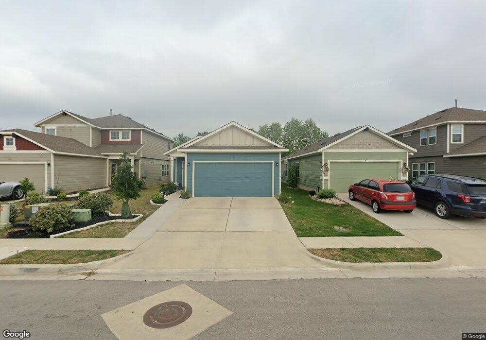 917 Stampede Rd, San Marcos, TX 78666 - photo 1