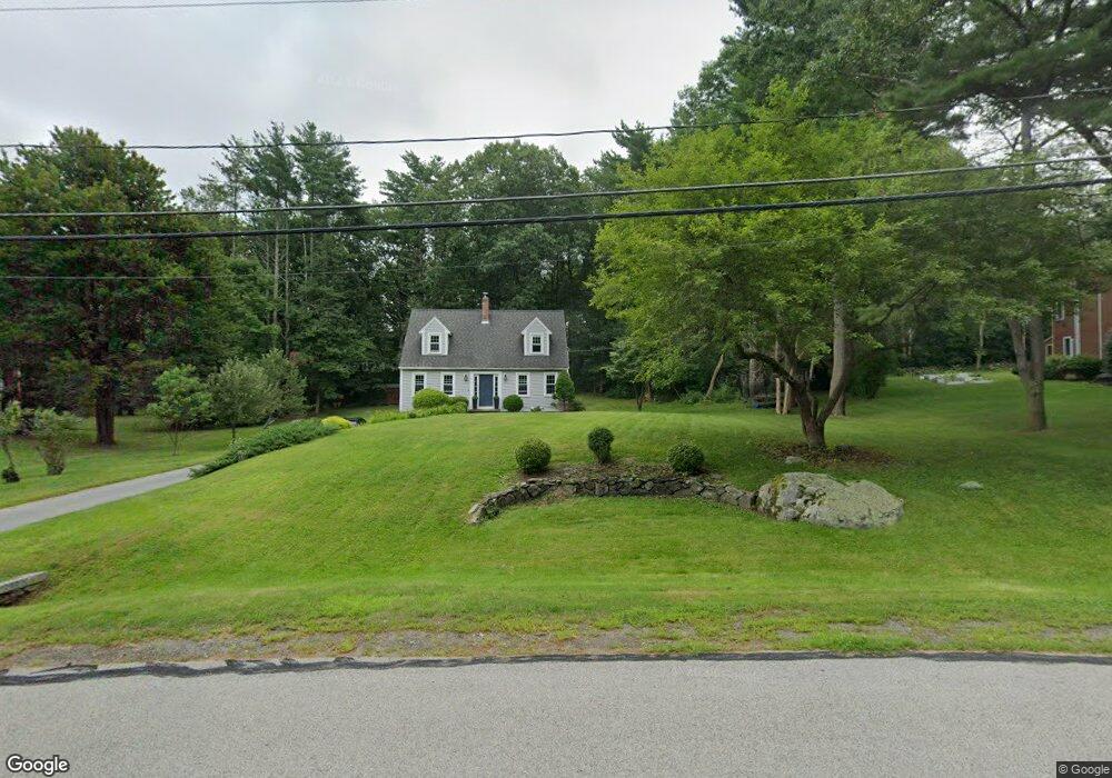 10 Dumbarton Oaks, Stratham, NH 03885 - photo 1