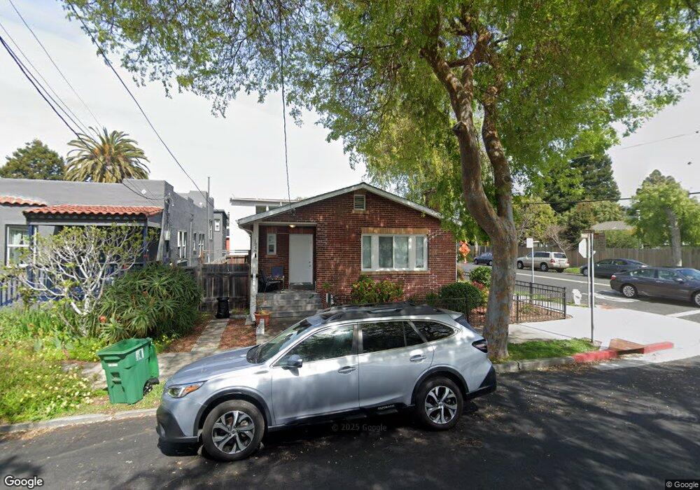 1349 Derby St, Berkeley, CA 94702 - photo 1