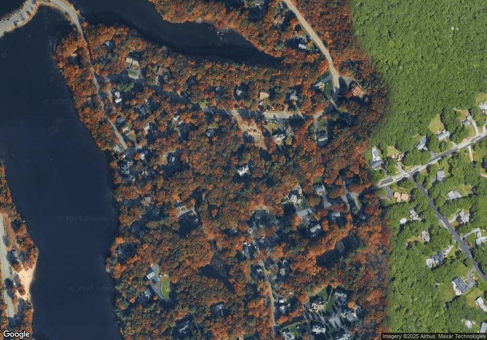 71 Palisades Cir, Stoughton, MA 02072 - photo 1