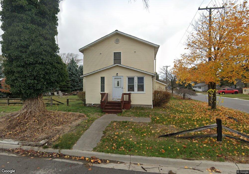 1303 Cedar St, Port Huron, MI 48060 - photo 1