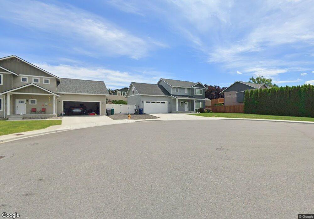 497 S Lynn Ave, East Wenatchee, WA 98802 - photo 1