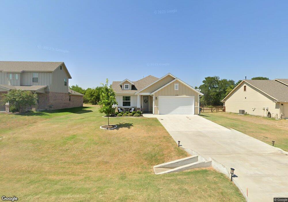 1429 Blue Bonnett Blvd, Gainesville, TX 76240 - photo 1