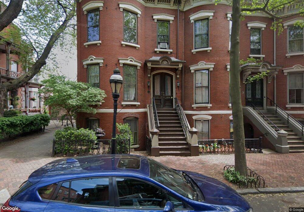 35 Mattoon St, Springfield, MA 01105 - photo 1