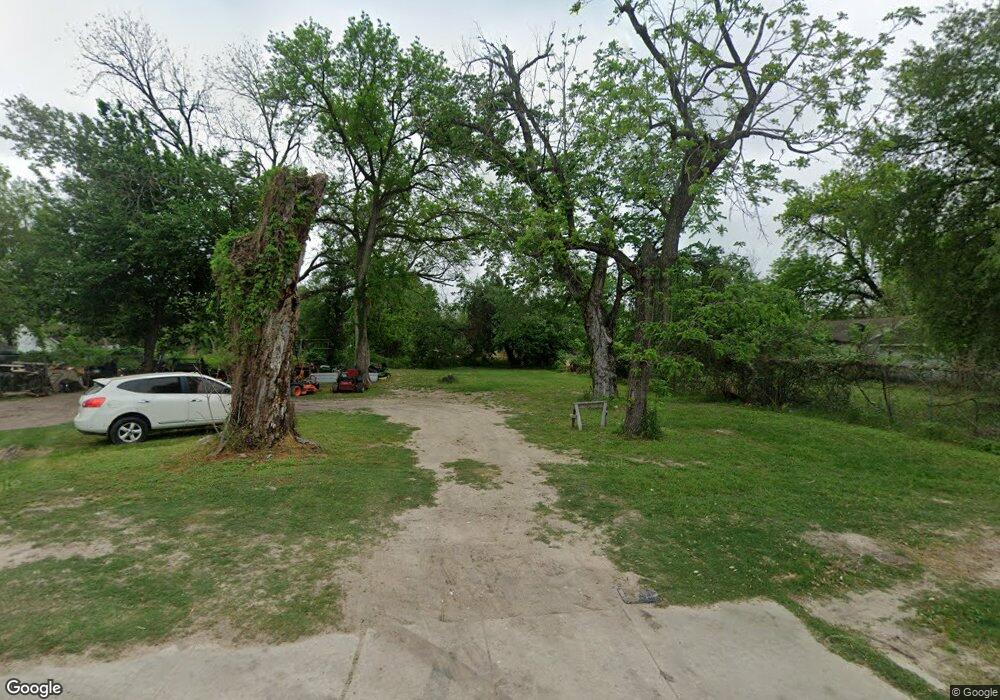 7424 Wheatley St, Houston, TX 77088 - photo 1