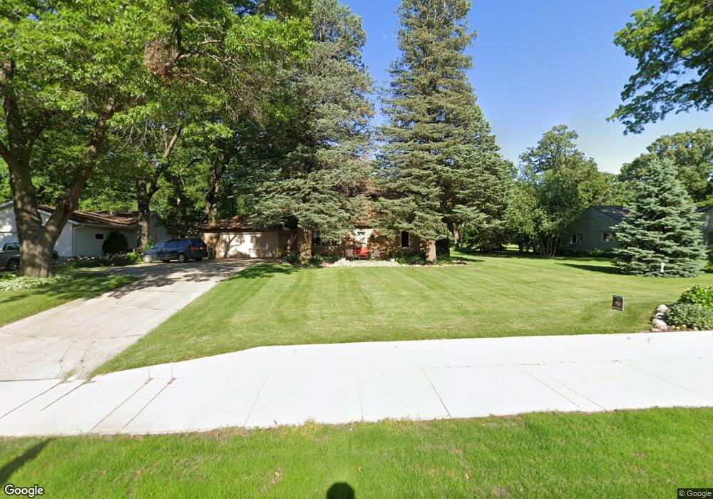 2616 Rownd St, Cedar Falls, IA 50613 - photo 1