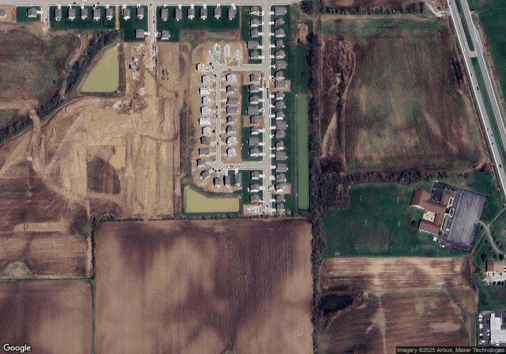 3688 Sunset Rdg Dr, Franklin, IN 46131 - photo 1