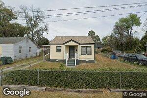 516 W 62nd St, Savannah, GA 31405