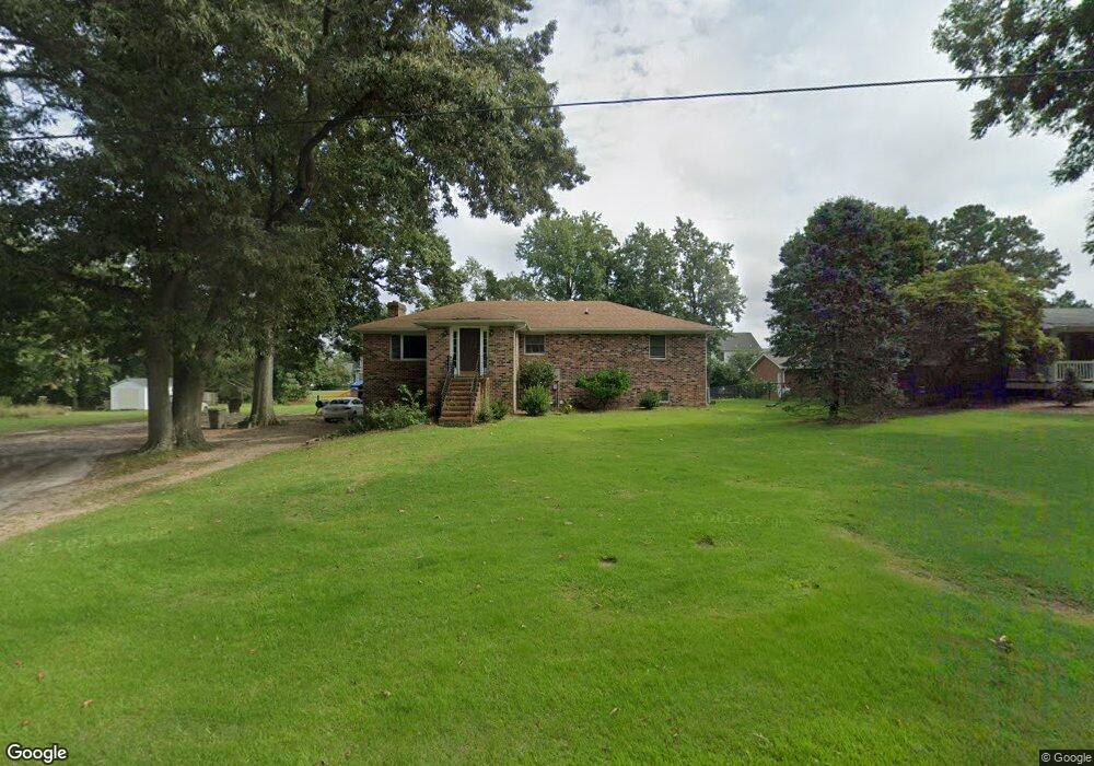 2860 Odi St, West Point, VA 23181 - photo 1