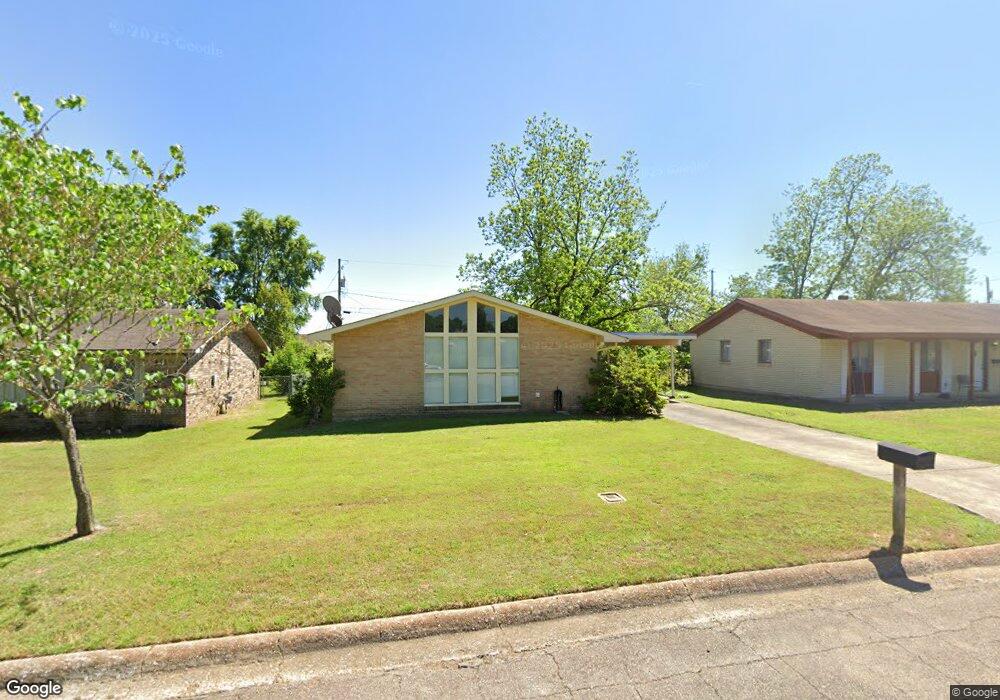 1004 Mariana Dr, Wake Village, TX 75501 - photo 1