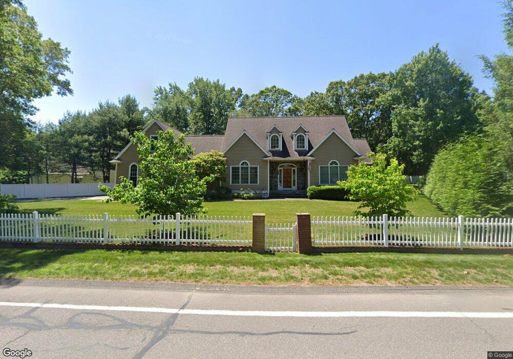204 Pemberton St, Walpole, MA 02081 - photo 1