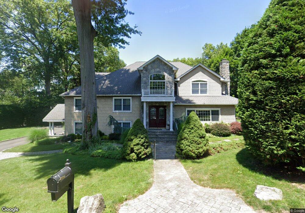 7 Elm Sea Ln, Manhasset, NY 11030 - photo 1