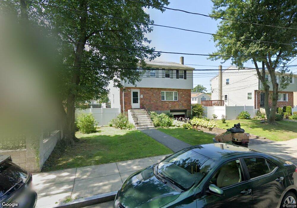 7 Fensmere Rd, West Roxbury, MA 02132 - photo 1