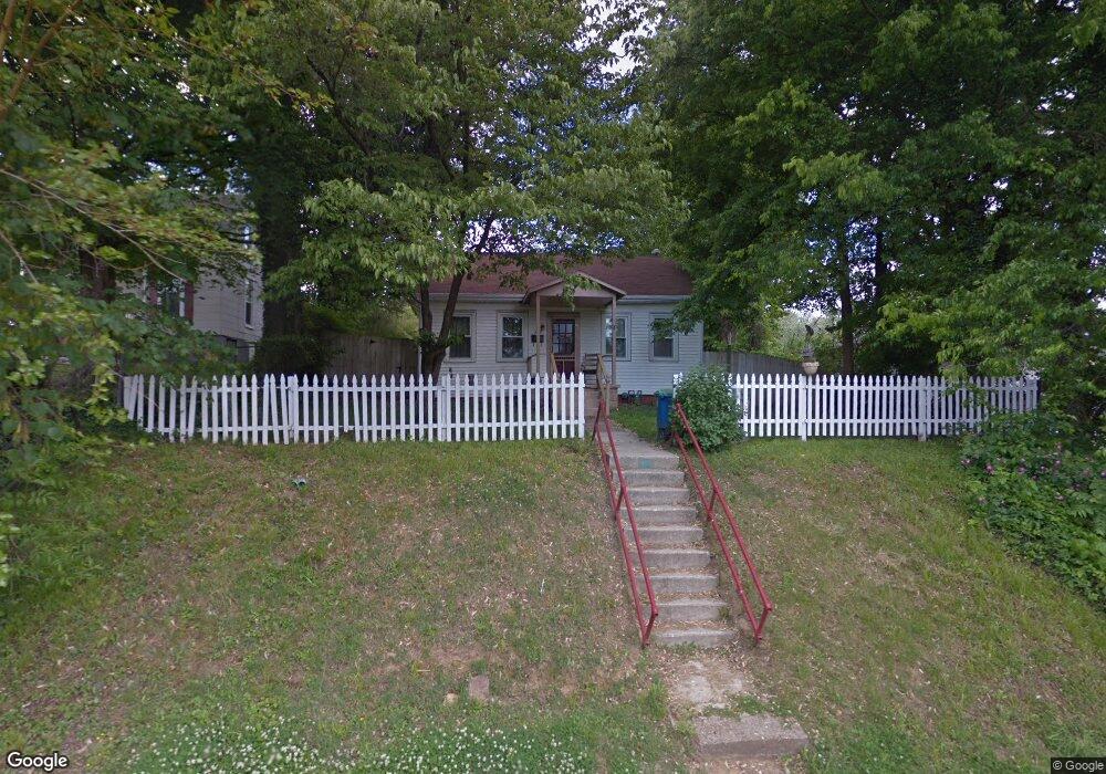 325 Locust St, Newburgh, IN 47630 - photo 1