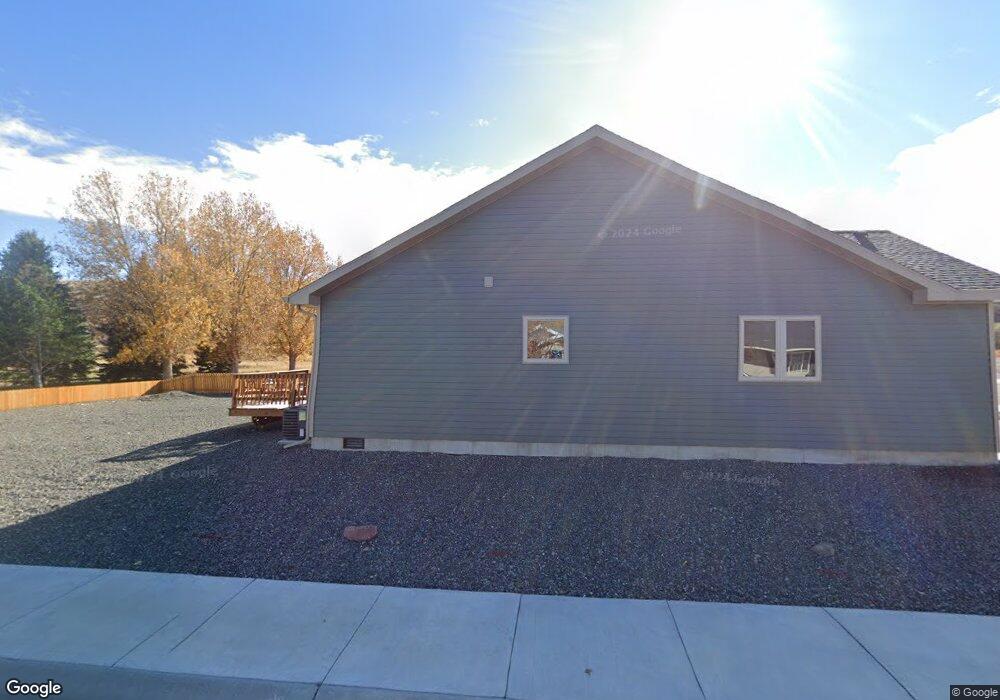 914 Raccoon Ct, Cody, WY 82414 - photo 1