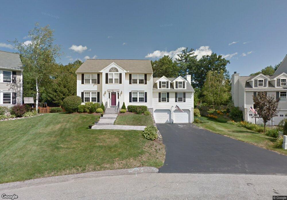 9 Scotchpine Ln, MerriMacK, NH 03054 - photo 1