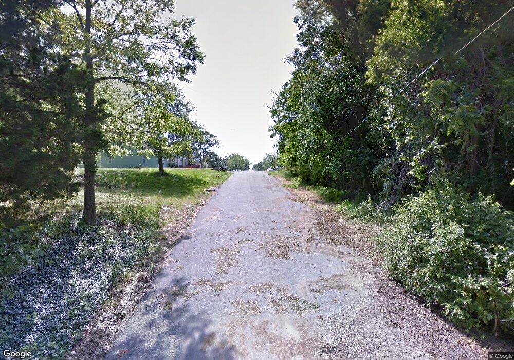 950 E Spruce St, Rogers, AR 72756 - photo 1