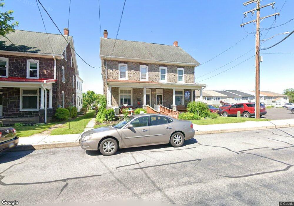 424 State St, East Greenville, PA 18041 - photo 1