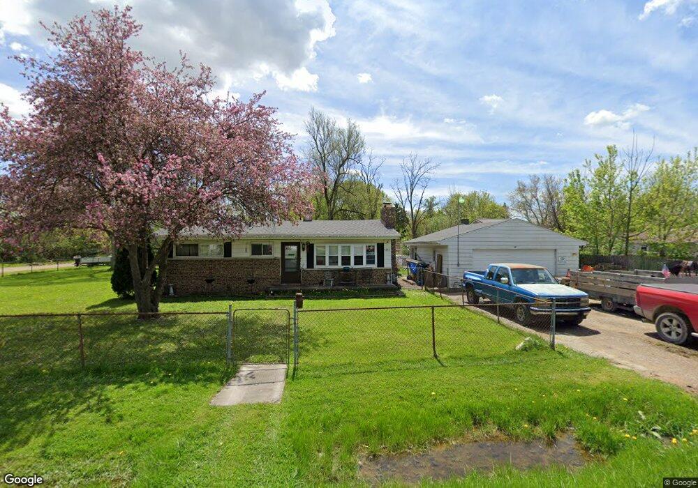 4223 Larchmont St, Flint, MI 48532 - photo 1