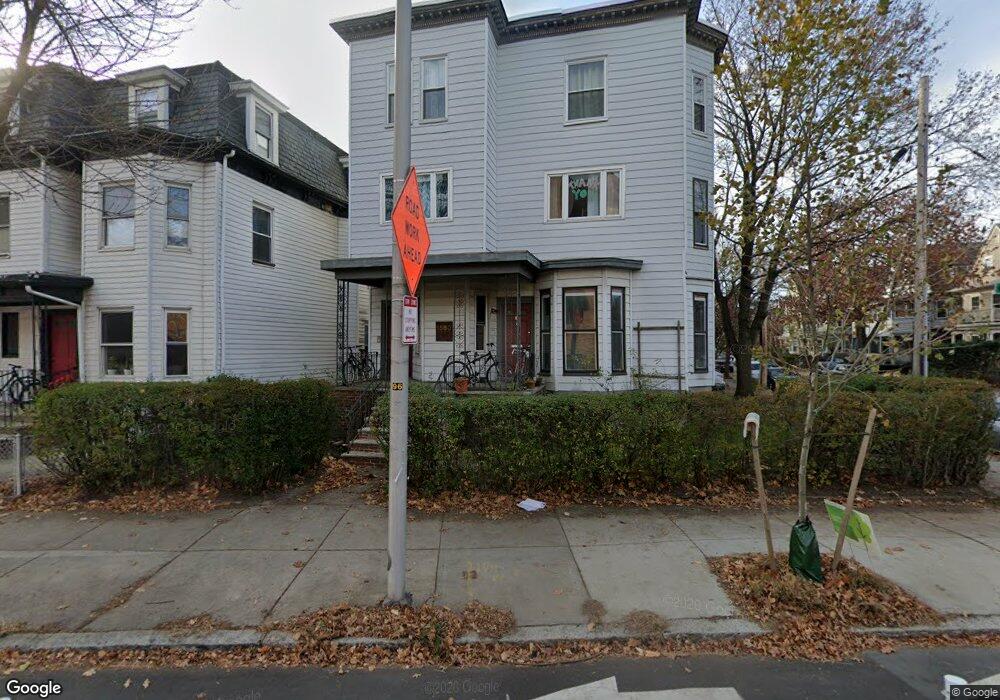 1560 Cambridge St unit 2, Cambridge, MA 02139 - photo 1