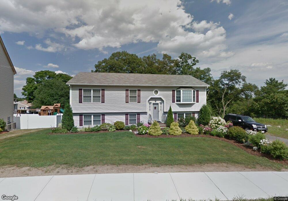 4 Moreno Dr, Woburn, MA 01801 - photo 1